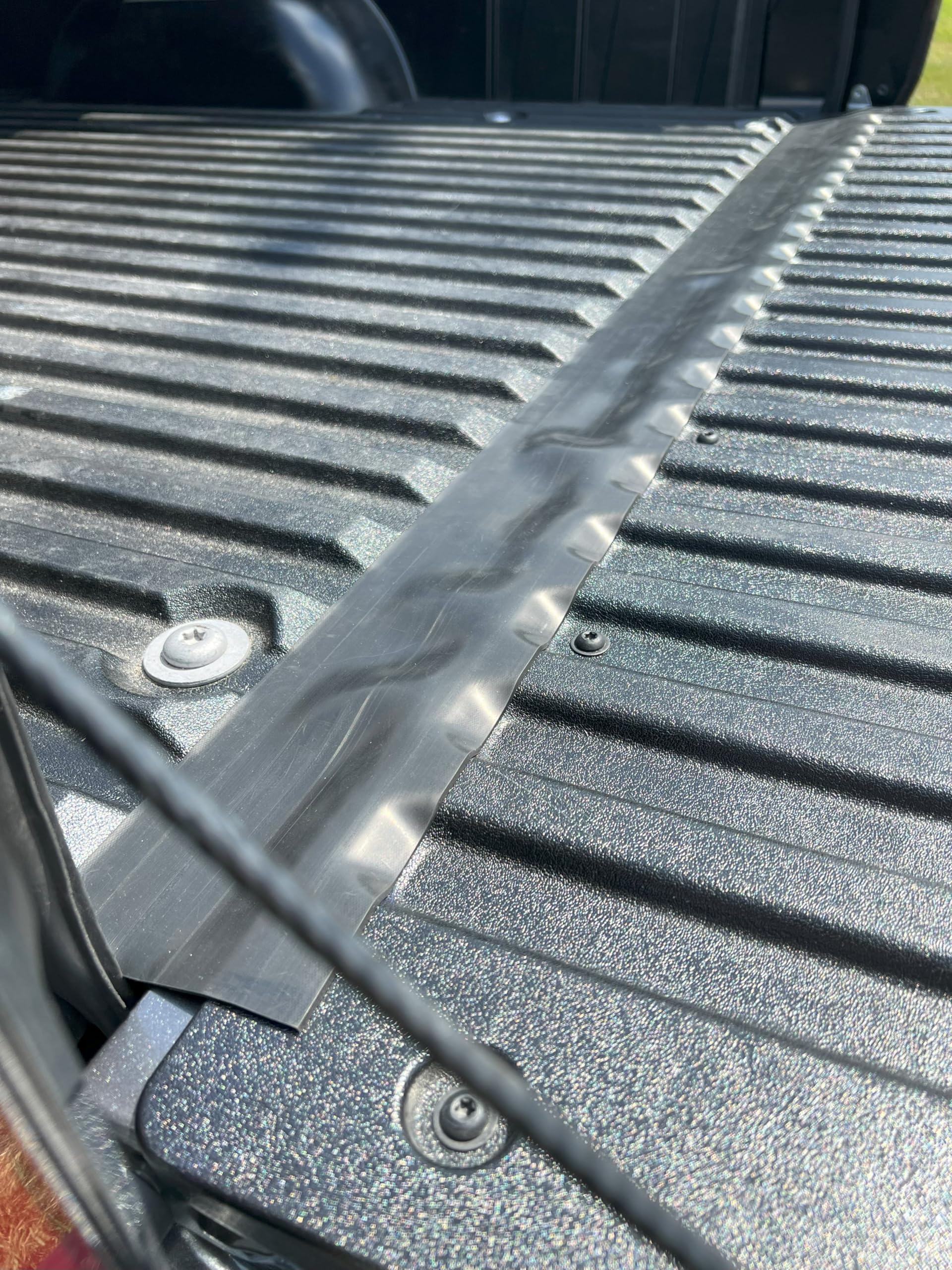 ESI ROK BLOCK Tailgate Gap Cover 4.25&quot; width