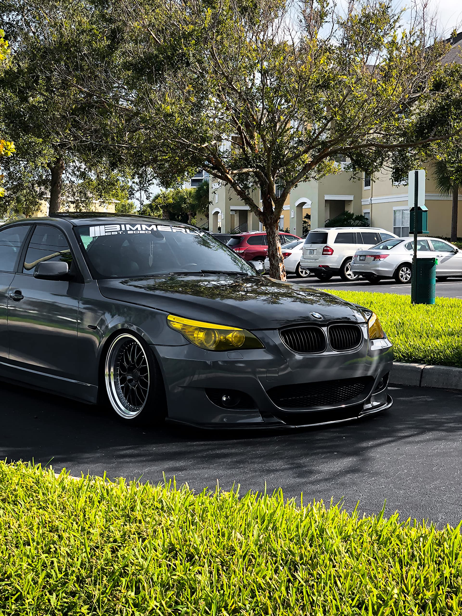 Vvivid Air-Tint Golden Yellow Headlight/Tail Light Window Tint (60 Inch X 48 Inch Extra-Large Roll)