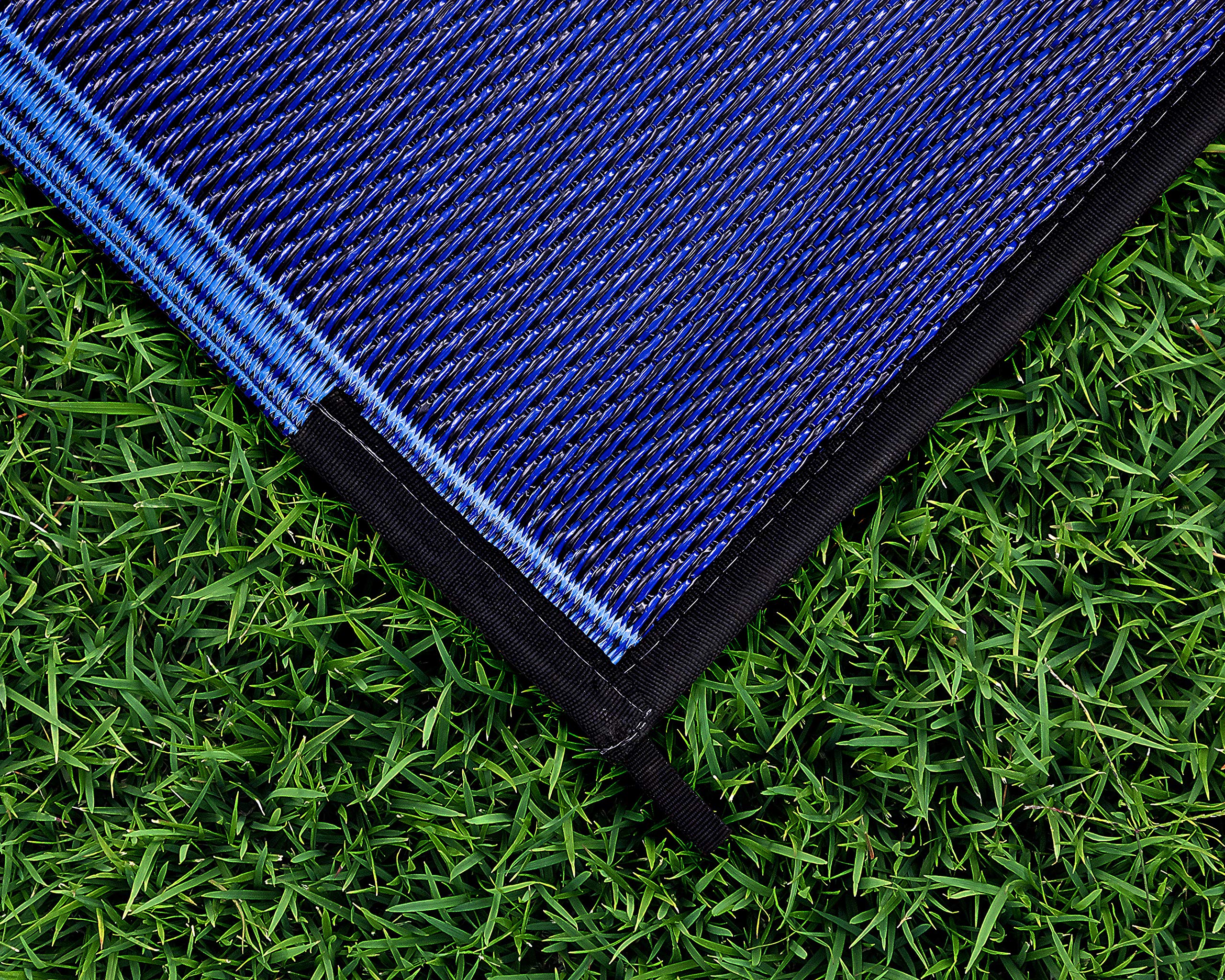 Camco Large Reversible Outdoor Patio Mat - Easy To Clean, Perfect For Picnics, Cookouts, Camping, And The Beach (9' X 12', Lattice Blue Design) (42856)