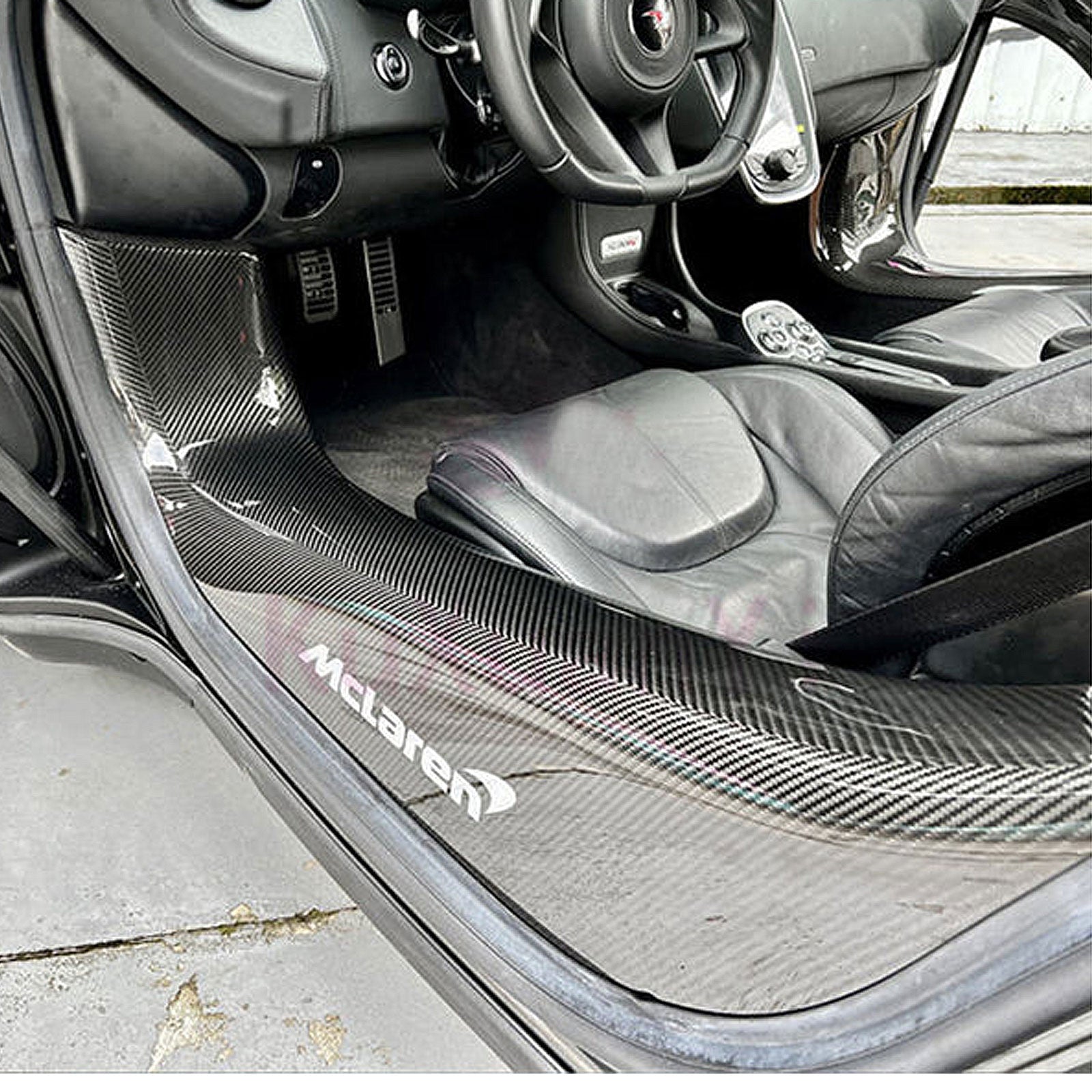 Dry Carbon Fiber Door Sill Covers for McLaren 540 570S 570GT 600LT
