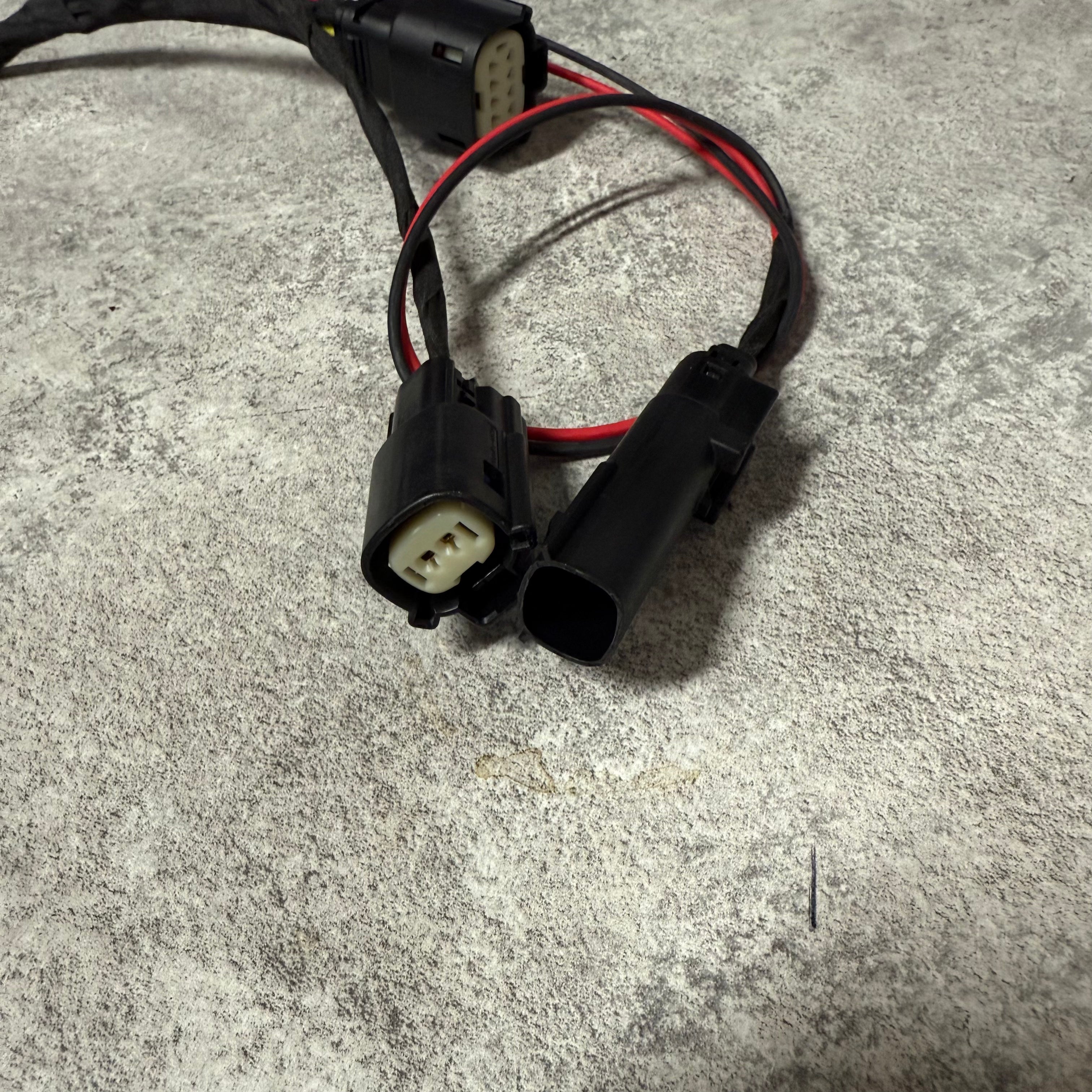 Headlight breakout harness 2020-2023 Silverado HD Model