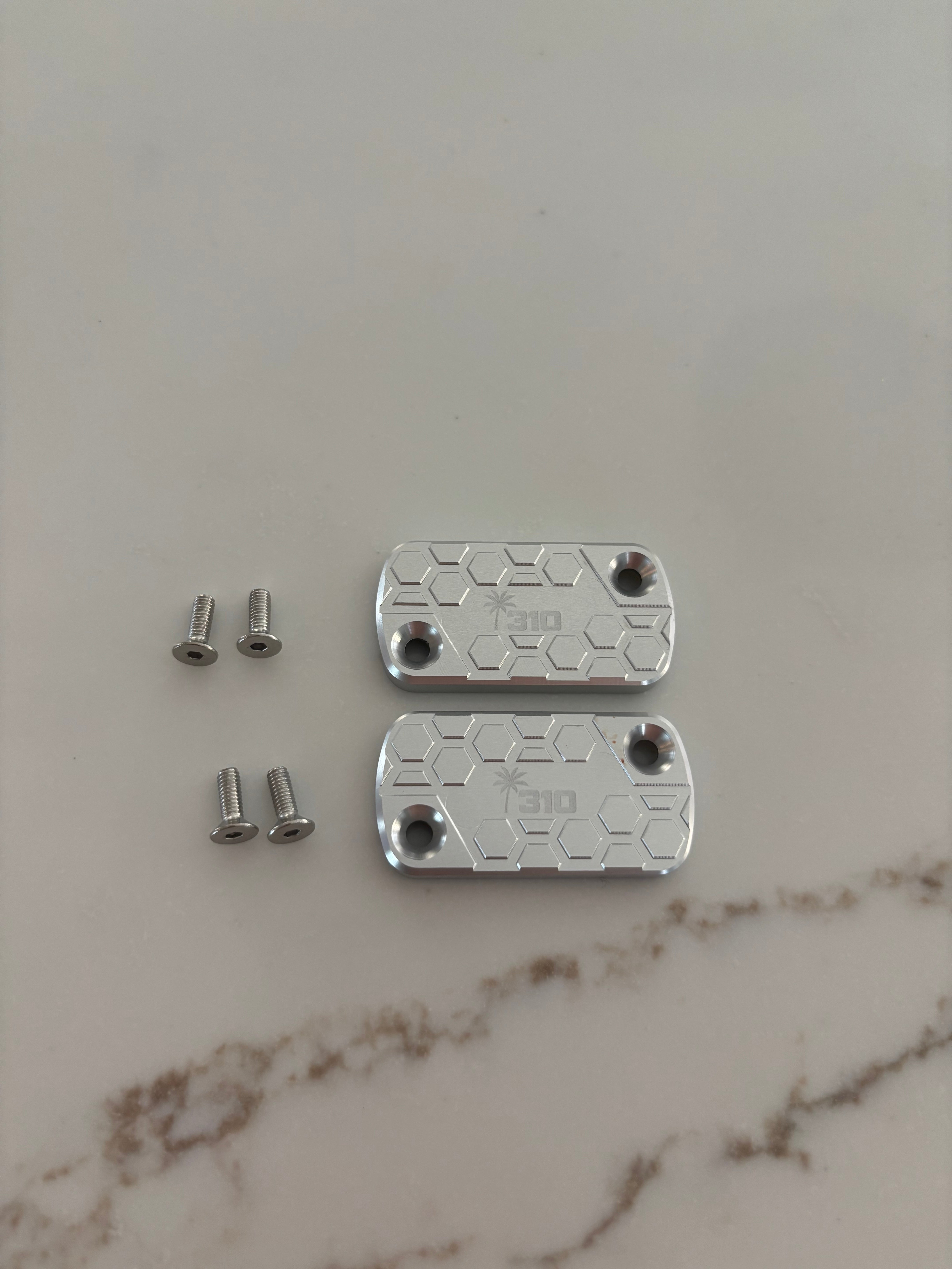 Ultra Bee brake reservoir cap (Ships same day or next day)