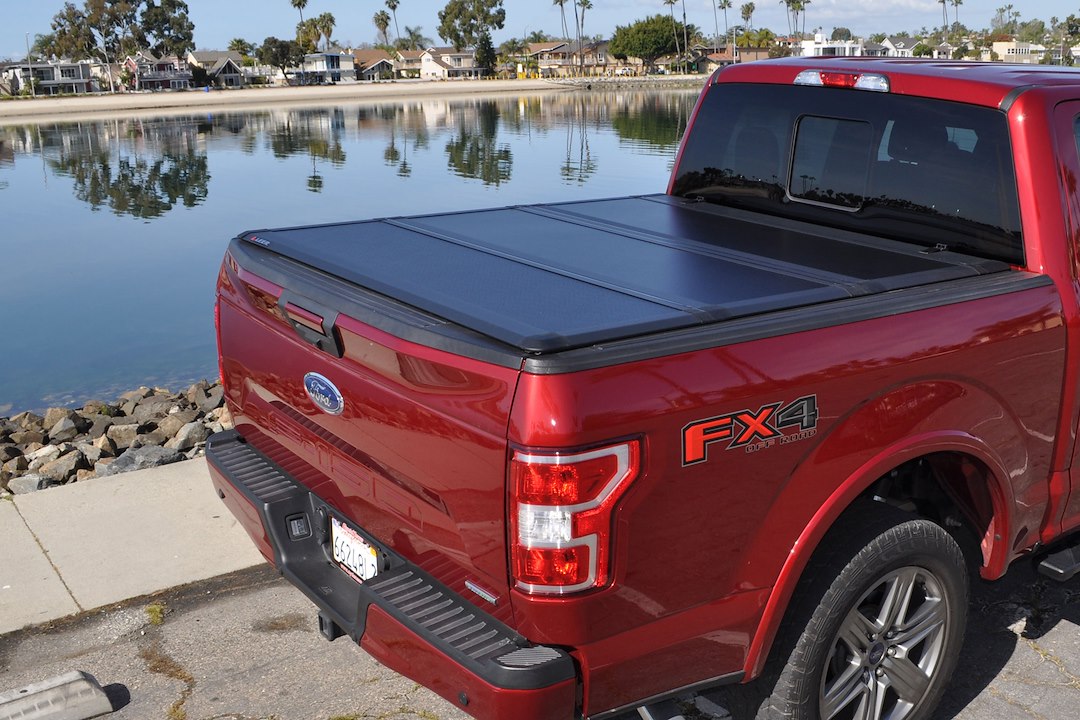 Leer Hf350M Tri-Folding Truck Bed Tonneau Cover, Fits Chevy Silverado And Gmc Sierra 1500, Years 2019-2024, 6'6' Truck Bed, Black