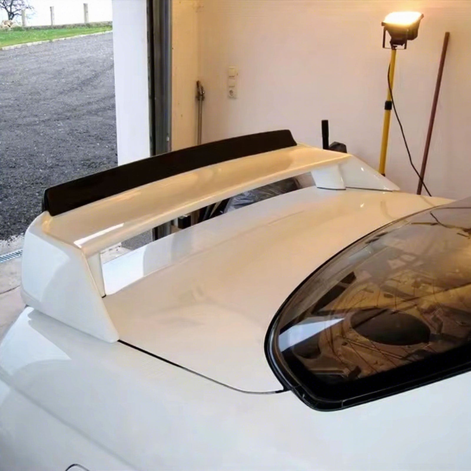 Fiberglass Fujimura Style Rear Spoiler Gurney Flap for Nissan Skyline R32 GTR