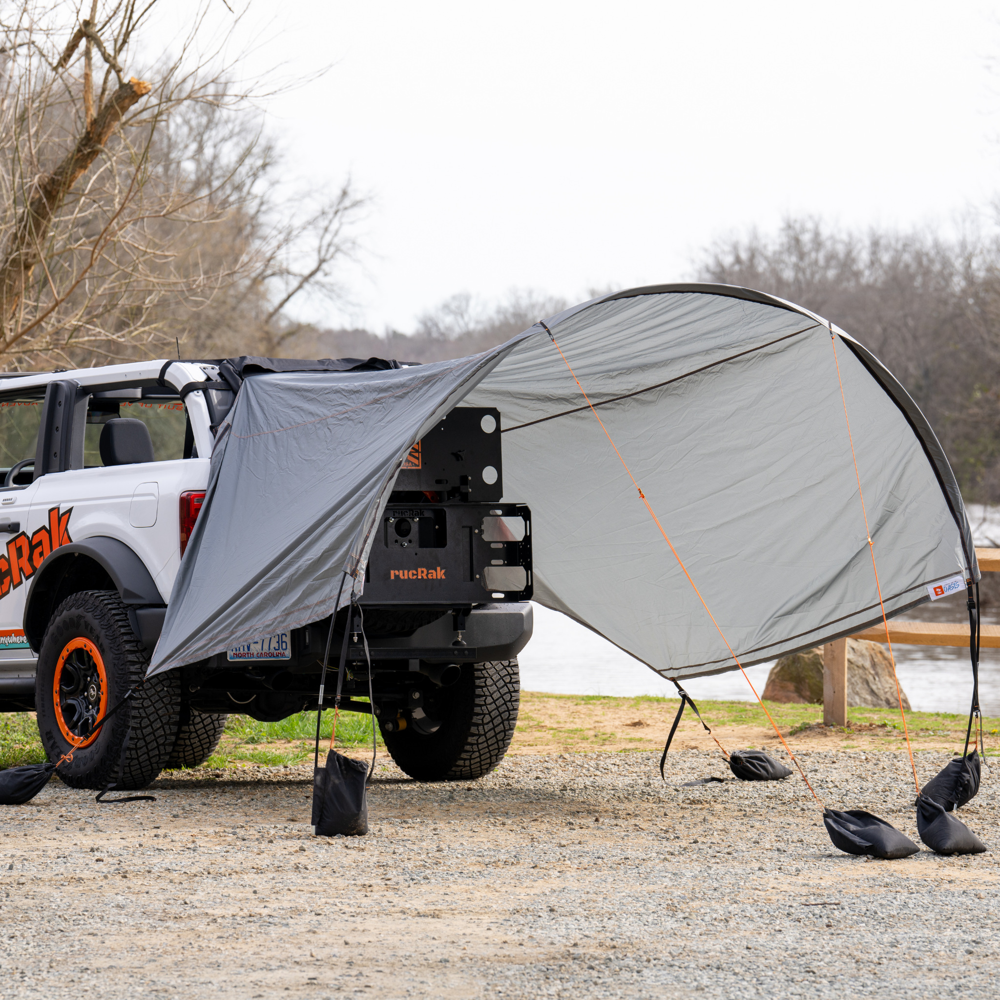 2-in-1 Bronco Trail Cover & Sun Shade