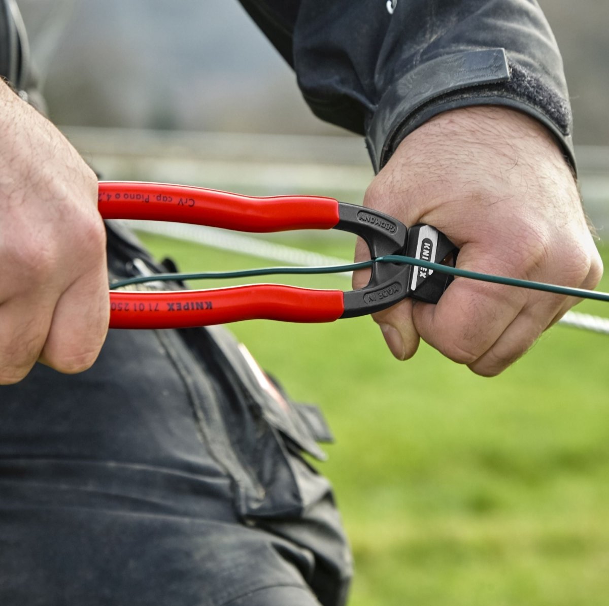 Knipex CoBalt® High Leverage XL Bolt Cutters 10" 71 01 250