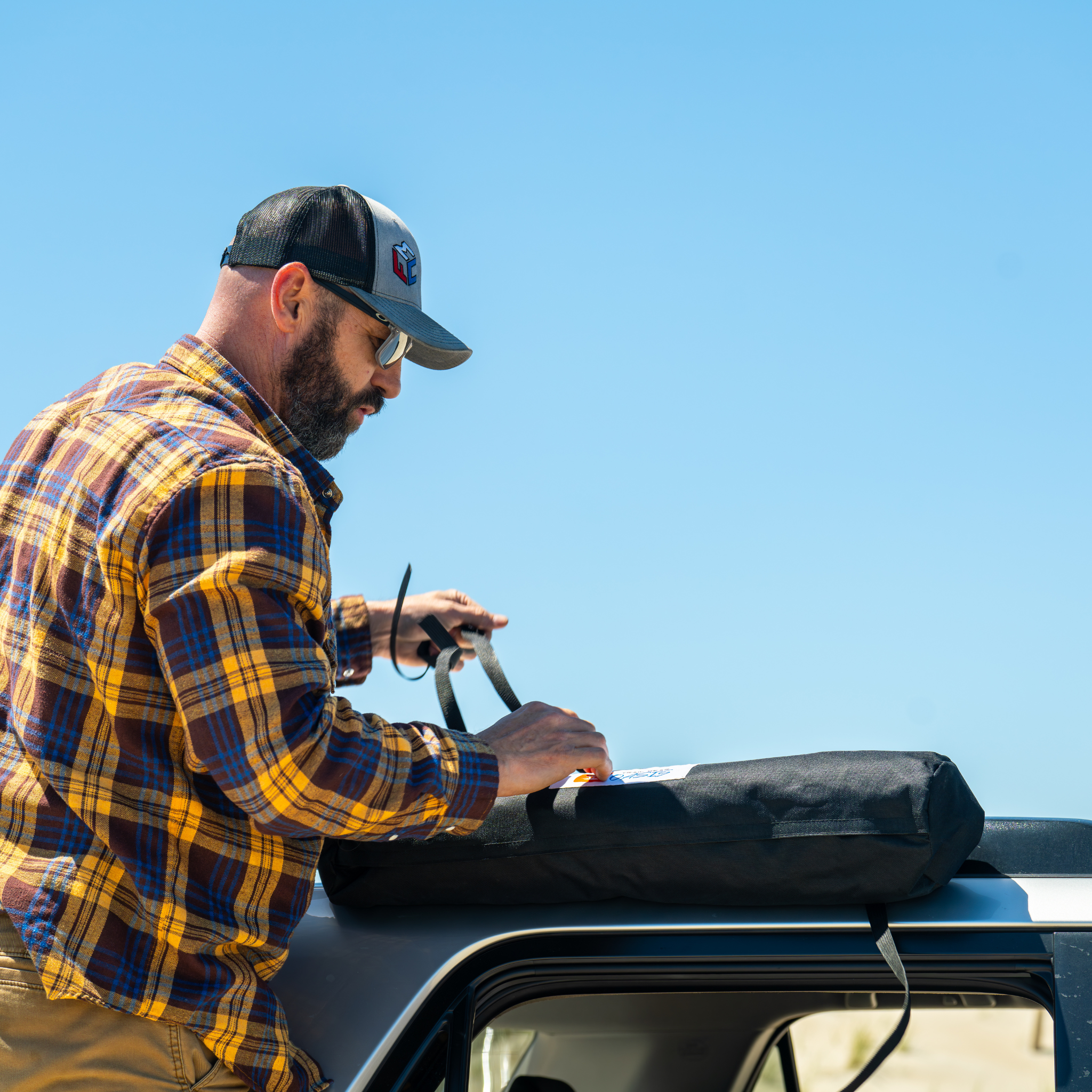 SUV Trail Cover & Sun Shade