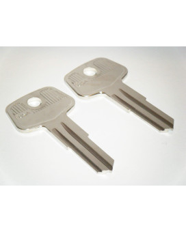 Ilco H3 Roof Rack Cross Bar Replacement Keys SP4 Cut to Lock/Key Number SP4 Two Cut Working Keys. by Ordering These Keys You are Stating You are The Owner.