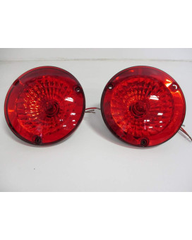 United Pacific Red Incandescent Round Stop Turn Tail Lights/Reflective Design/ 5 inch Diameter