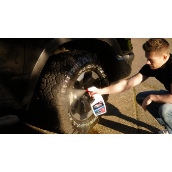 Black Magic 120066 Blechewite Tire Cleaner 32 Oz Fastacting Formula Dissolves Brake Dust Grime And Road Film Off Tires