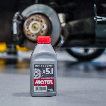 Motul 100951 Brake Fluid Dot 51 Ns 500Ml