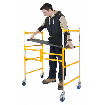 Metaltech 9 Ft Reach Scaffolding Platform 500 Lbs Capacity Adjustable And Portable Scaffold Ladder Wlocking Wheels 225 X 41