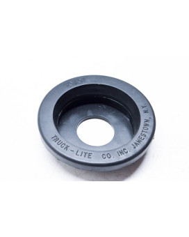 Truck-Lite 10704 Grommet