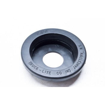 Truck-Lite 10704 Grommet