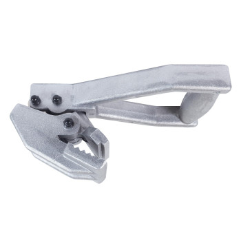 Roberts 44479 1010 Carpet Puller With Manual Clamping Activation For Pulling Carpet During Installation Or Removal Silver