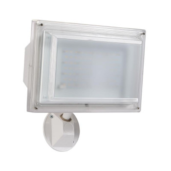 LED light with photocell for dust to dawn operation